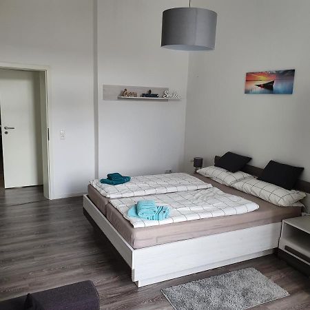 Alles Neu Nach Komplettsanierung In Direkter Naehe Zum Suedstrand Wilhelmshaven Exterior foto
